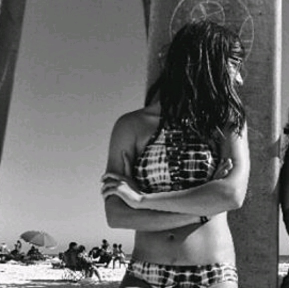 Meet your Posher, Amelia - Picture 1 of 1